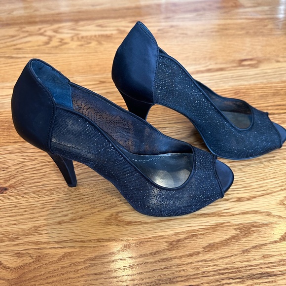 Style & Co Black Dressy Heels - Picture 6 of 9